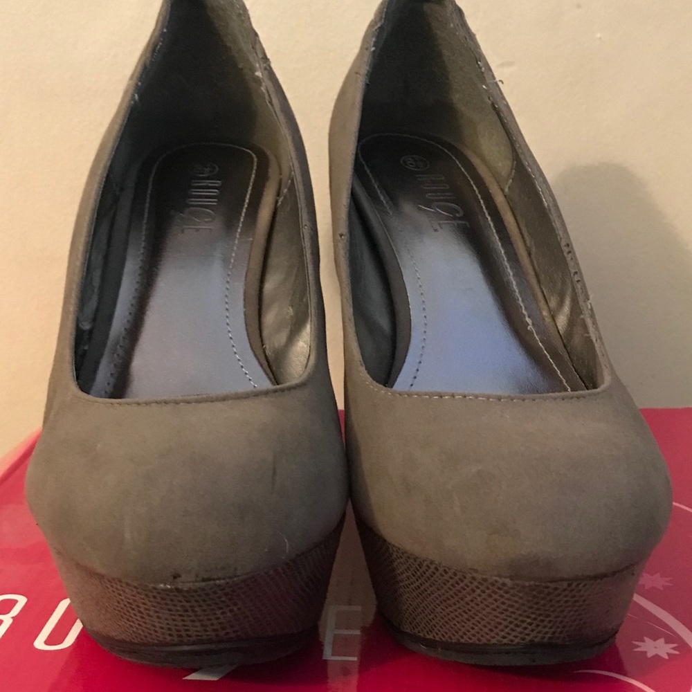 Wedges - Picture 4 of 5